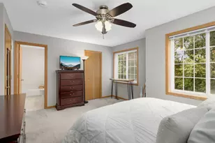 547 Mission Hills Way W, Chanhassen, MN 55317 - Photo 15