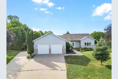 1928 33rd Street S, Moorhead, MN 56560 - Photo 1