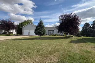 1928 33rd St S, Moorhead, MN 56560 - Photo 1