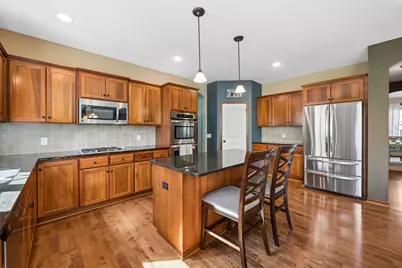 10406 Florida Avenue N, Brooklyn Park, MN 55445 - Photo 9