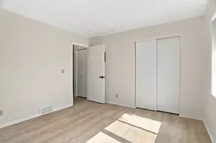 243 W Eagle Lake Dr, Maple Grove, MN 55369 - Photo 13