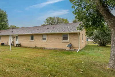 105 Jay Street, Le Sueur, MN 56058 - Photo 21