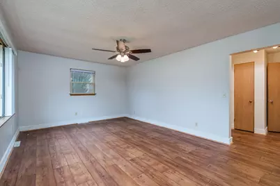 105 Jay Street, Le Sueur, MN 56058 - Photo 5