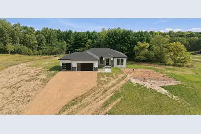 538 Chapman Hills Court, Hudson, WI 54016 - Photo 23