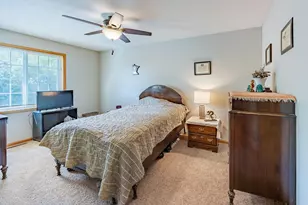 1555 County Rd D E, Maplewood, MN 55109 - Photo 15