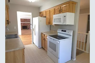 7001 Fremont Avenue N, Brooklyn Center, MN 55430 - Photo 5