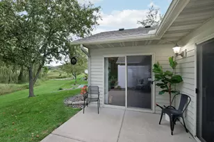 5243 Pathways Ave, White Bear Lake, MN 55110 - Photo 3