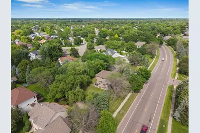 8901 Dunbar Knoll N, Brooklyn Park, MN 55443 - Photo 63