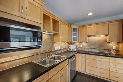 7153 Goodview Avenue S, Cottage Grove, MN 55016 - Photo 15