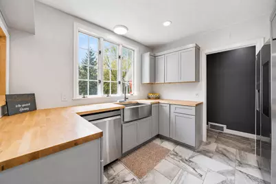 7800 Pearson Way NE, Fridley, MN 55432 - Photo 5