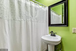 5727 Goodrich Ave, Saint Louis Park, MN 55416 - Photo 33