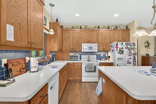 525 Devin Ln, River Falls, WI 54022 - Photo 17
