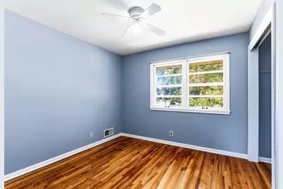 6900 Toledo Avenue N, Brooklyn Center, MN 55429 - Photo 11