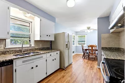 6900 Toledo Avenue N, Brooklyn Center, MN 55429 - Photo 9