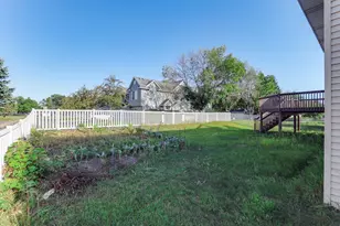 11012 Edgewood Ave N, Champlin, MN 55316 - Photo 29