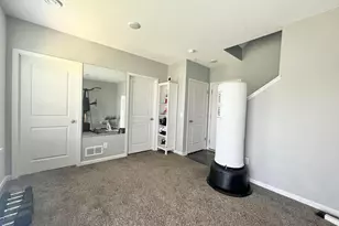 1679 Windigo Ln, Shakopee, MN 55379 - Photo 23