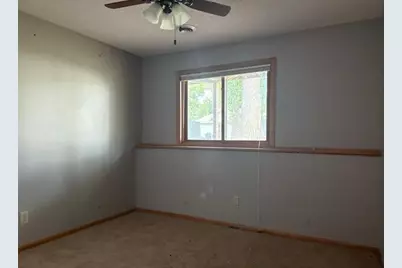 3263 Greenbrier Street, Vadnais Heights, MN 55127 - Photo 9