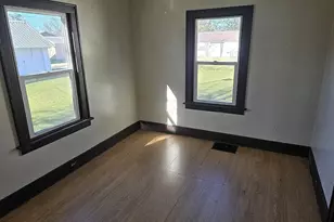 227 3rd St SW, Staples, MN 56479 - Photo 11