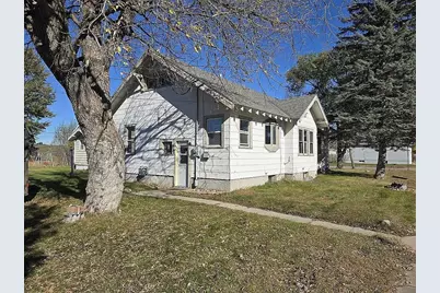 227 3rd Street SW, Staples, MN 56479 - Photo 3