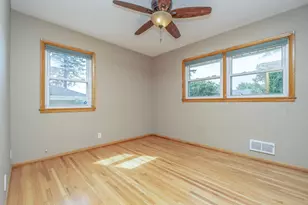 1554 Burns Ave, Saint Paul, MN 55106 - Photo 17