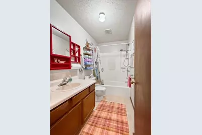 610 Central Avenue SE, Bemidji, MN 56601 - Photo 9