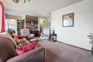 610 Central Ave SE, Bemidji, MN 56601 - Photo 3