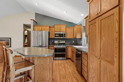 7638 Packard Avenue NE, Otsego, MN 55330 - Photo 9