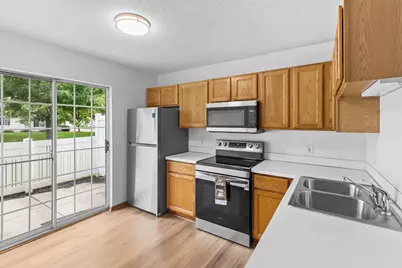 502 Mariner Way, Woodbury, MN 55129 - Photo 15