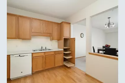 1900 Rush Lake Trail #126, New Brighton, MN 55112 - Photo 7