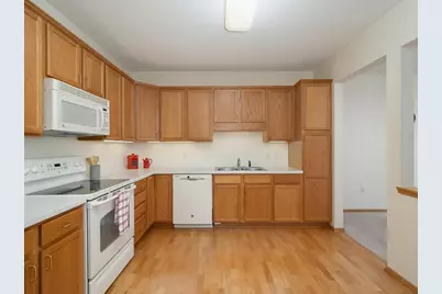 1900 Rush Lake Trail #126, New Brighton, MN 55112 - Photo 5