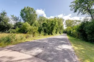 22710 Pinto Ln, Lakeville, MN 55044 - Photo 33