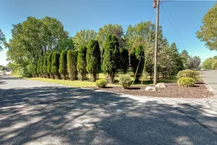 22710 Pinto Ln, Lakeville, MN 55044 - Photo 41