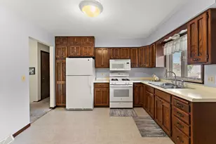 361 Eldridge Ave E, Maplewood, MN 55117 - Photo 29