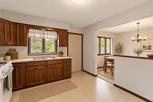 361 Eldridge Ave E, Maplewood, MN 55117 - Photo 31
