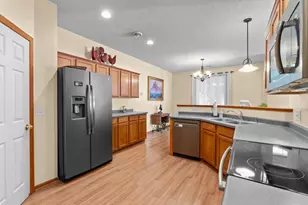 13457 Europa Ct N, Hugo, MN 55038 - Photo 11