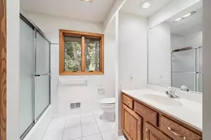 9508 Riverview Ave, Bloomington, MN 55425 - Photo 21