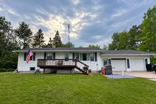40427 State Hwy 313, Warroad, MN 56763 - Photo 1