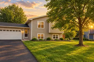 1217 Clover Ct S, Shakopee, MN 55379 - Photo 1