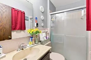 10048 Upton Rd, Bloomington, MN 55431 - Photo 19