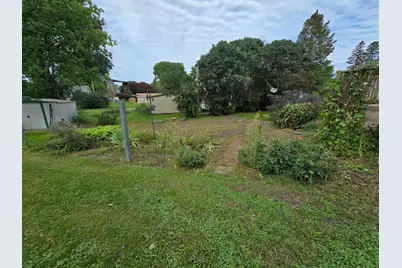 606 3rd Street SW, Pipestone, MN 56164 - Photo 3