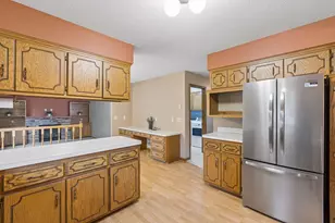 9119 Nantwick Ridge, Brooklyn Park, MN 55443 - Photo 15