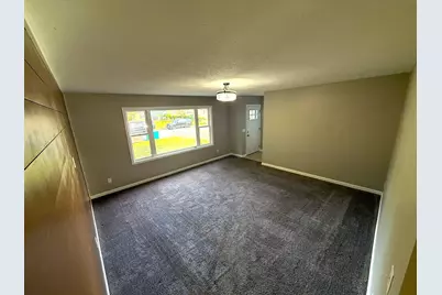 5060 Clearview Street NE, Fridley, MN 55421 - Photo 21