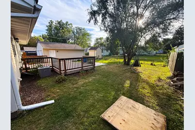 5060 Clearview Street NE, Fridley, MN 55421 - Photo 23