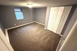 5060 Clearview St NE, Fridley, MN 55421 - Photo 7