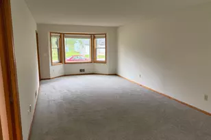7831 Danner Ct, Inver Grove Heights, MN 55076 - Photo 11