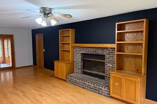 7831 Danner Ct, Inver Grove Heights, MN 55076 - Photo 3