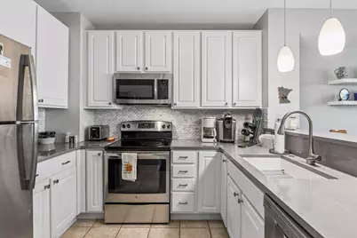 680 N 2nd Street #401, Minneapolis, MN 55401 - Photo 13