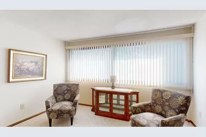 2100 Valkyrie Drive NW #302, Rochester, MN 55901 - Photo 7