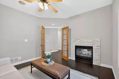 6206 106th Avenue N, Brooklyn Park, MN 55443 - Photo 11
