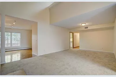 603 Lake Street #307, Excelsior, MN 55331 - Photo 11